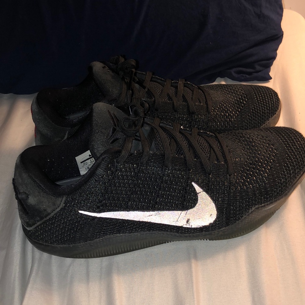 Kobe 11 Black Space